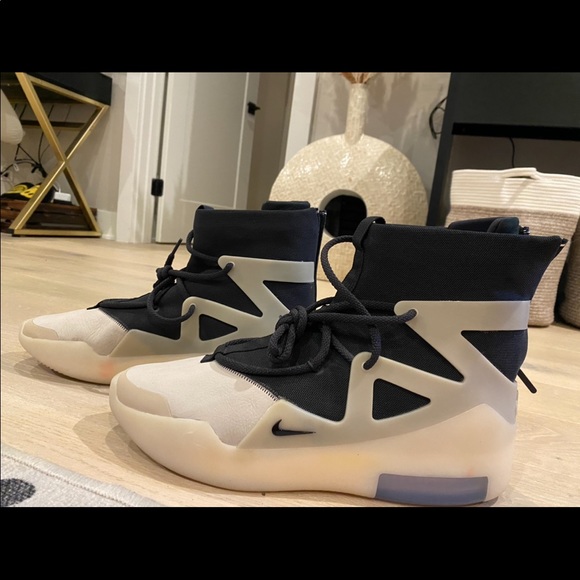 Fear of God | Shoes | 220 Air Fear Of God The Question  display picture 3